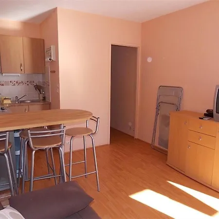 Studio Saint-aventin-superbagneres, 1 Piece, 4 Personnes - Fr-1-313-132